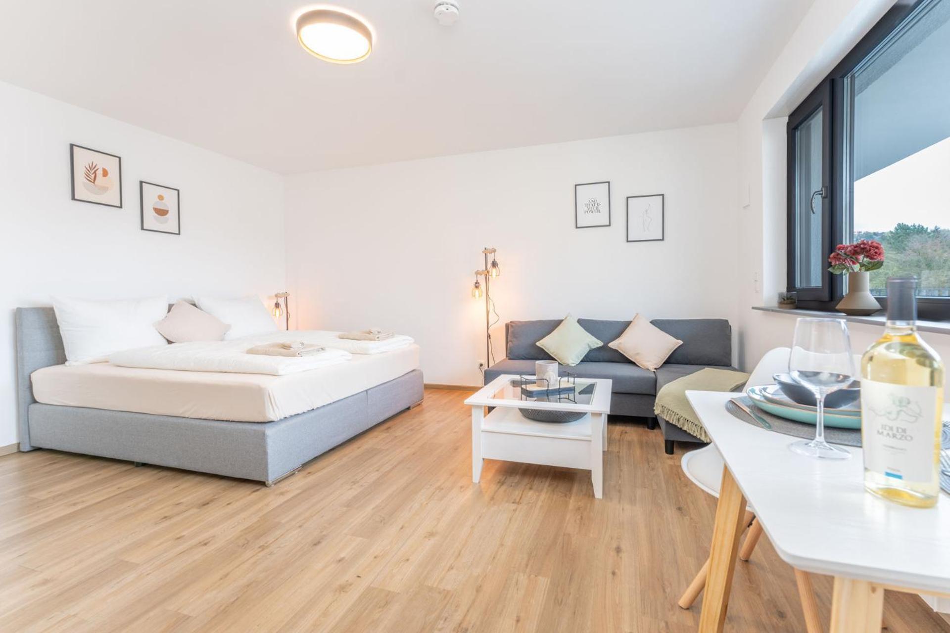 Modernes Apartment Mit Privatem Stellplatz Wenige Minuten Von Der Innenstadt & Mosel Koblenz  Exterior photo